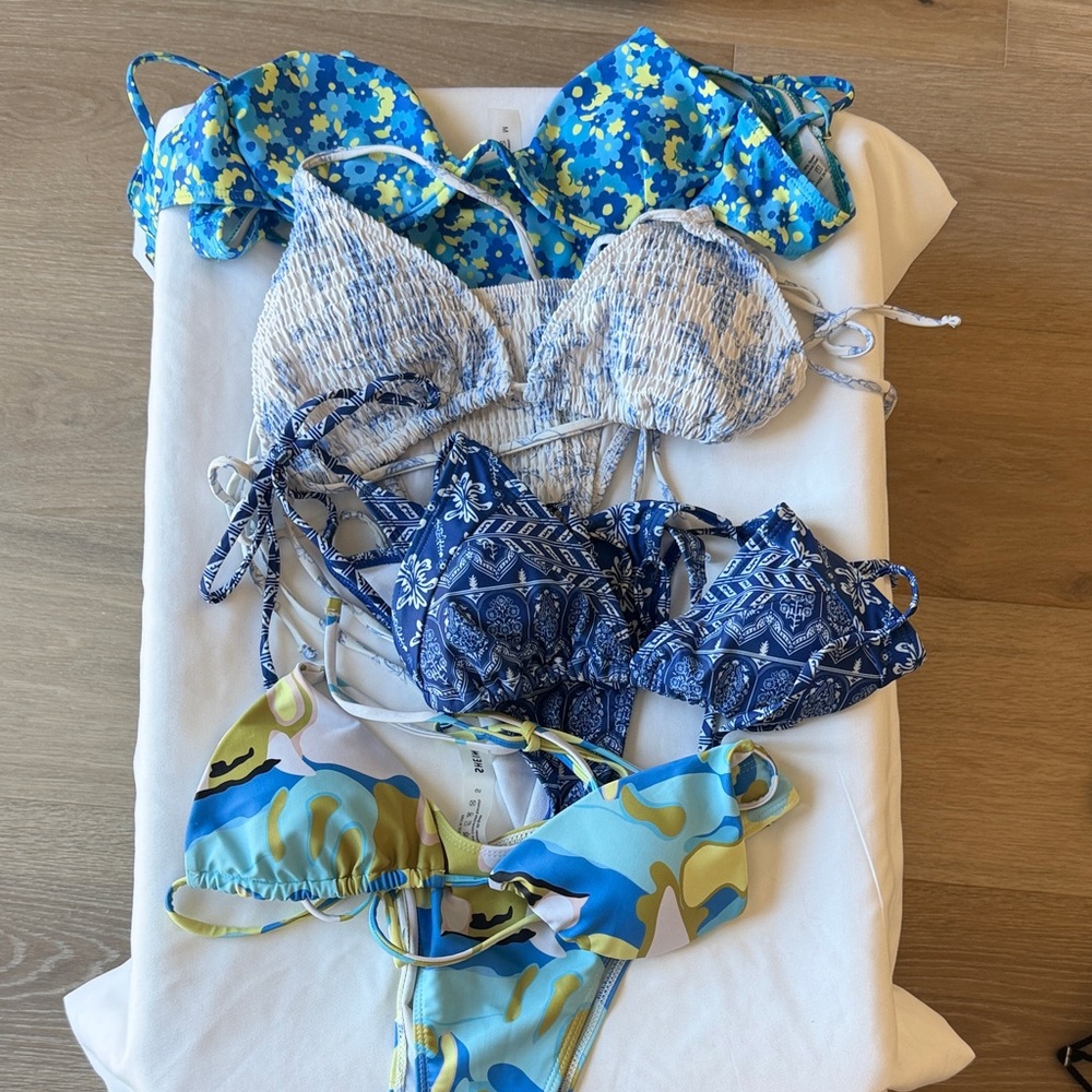 4 Bikini’s  Set all 4 sold together